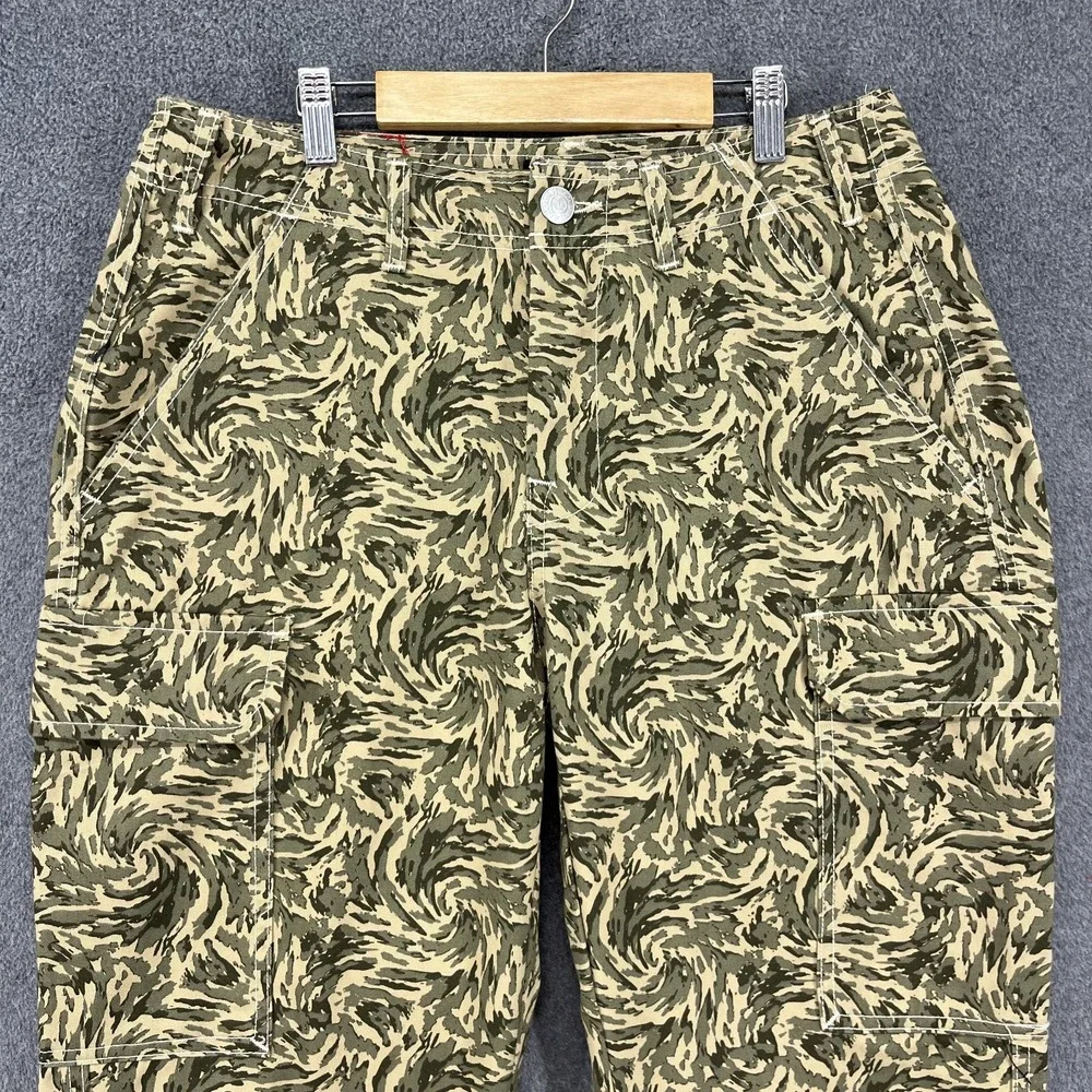 True Religion Cargo pants Men's 30 X 32‎ Abstract Camo Hunting camouflage
